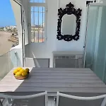 Beachfront At Costa Del Sol アパート *