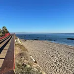 Beachfront At Costa Del Sol アパート マラガ