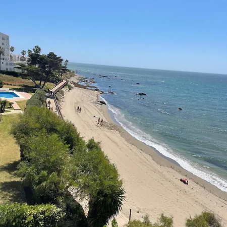 Apartment Beachfront At Costa Del Sol *